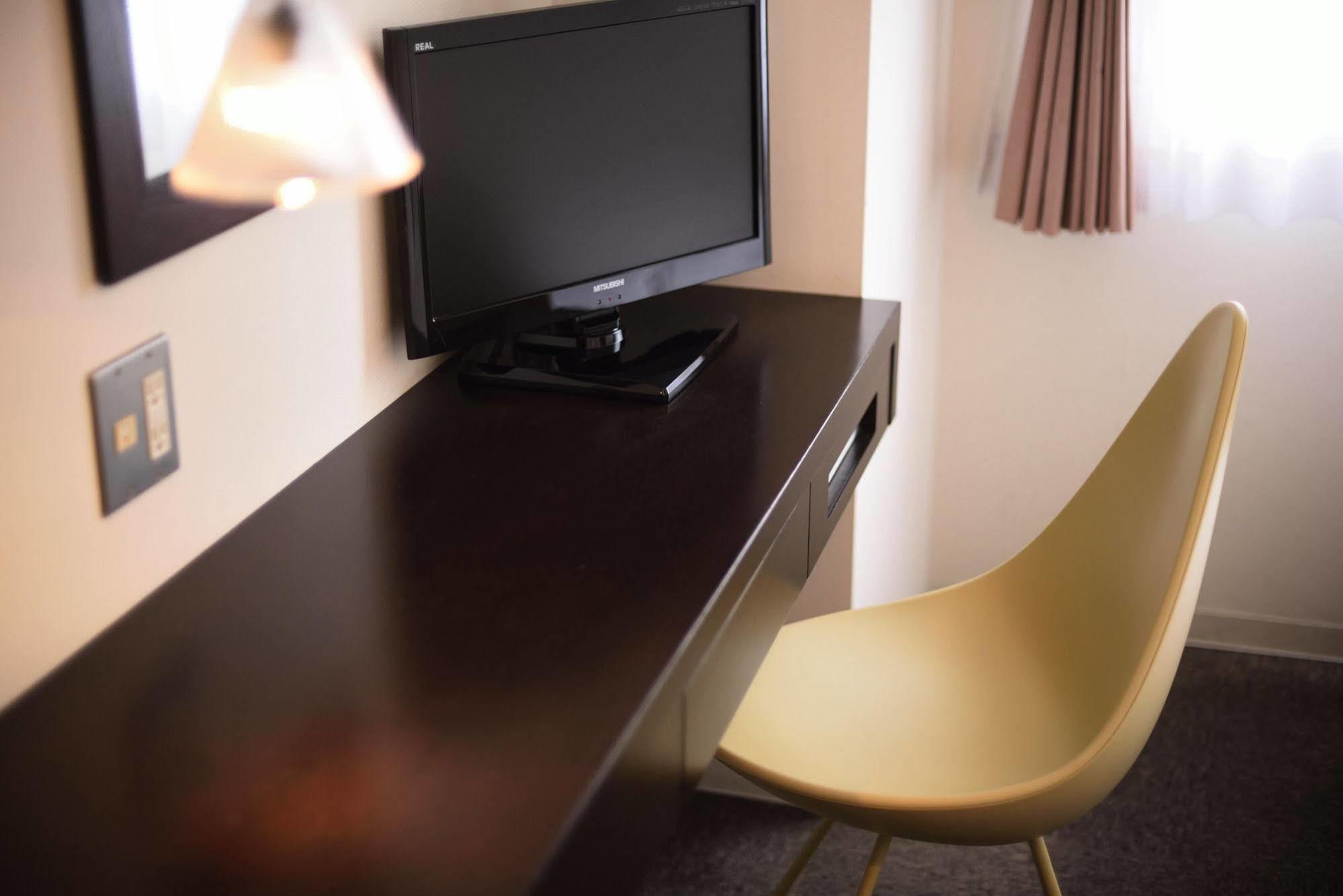 7 Days Hotel Plus Kochi  Exterior photo
